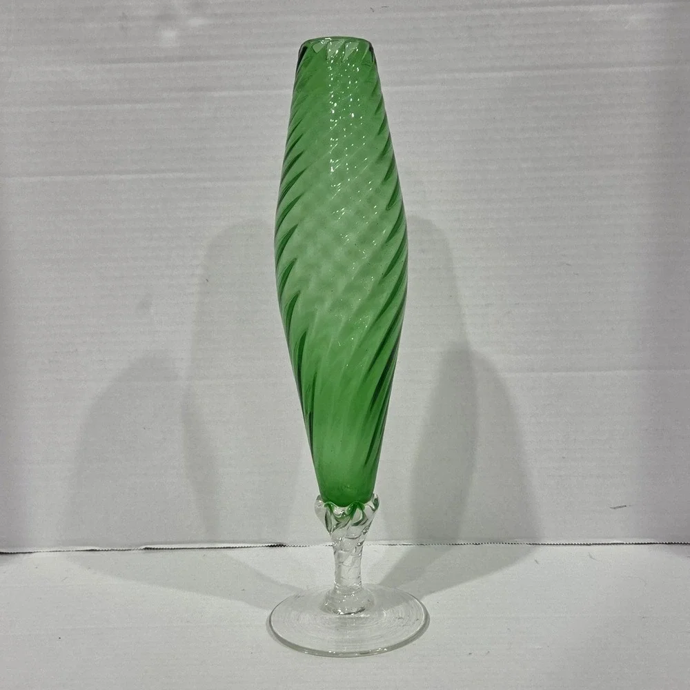 Vintage Emerald Green Optic Swirl Glass Bud Vase Clear Twisted Stem 12.75